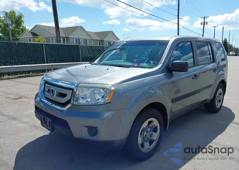 2009 Honda Pilot Lx z USA, uszkodzony, nr VIN 5FNYF48299B027405